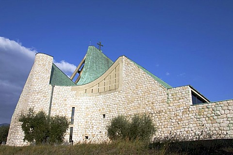 Church on the freeway, "Chiesa sull'autostrada", San Giovanni Battista, built between 1960-1963, by architect Giovanni Michelucci, Florence, Toscany, Italy, Europe