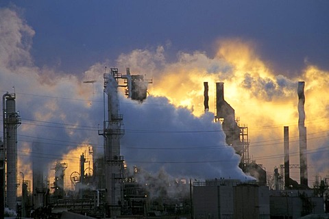 Marathon oil refinery, Detroit, Michigan, USA