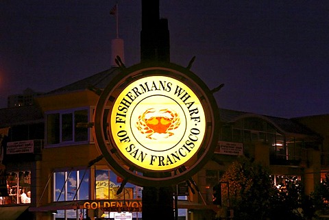 Sign for the fisherman's wharf, pier 39, San Francisco, California, USA