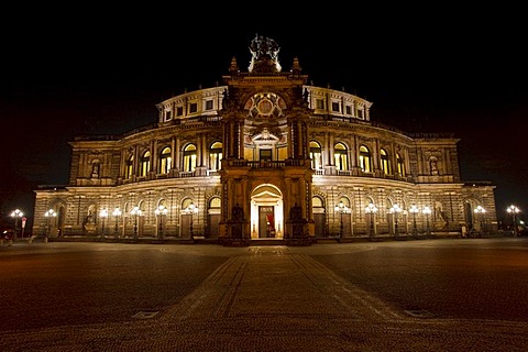 Semper Opera at night, Dresden, Saxony, Germany, Europe