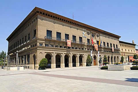 Town hall, Plaza del Pilar Square, Zaragoza, Aragon, Spain, Europe