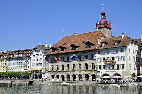 Town Hall, restaurant, gastronomy, Reuss River, historic district, Switzerland, Europe