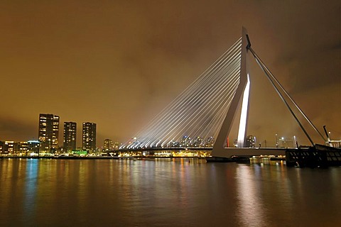 Rotterdam Province Zuid Holland South Holland Netherlands Erasmusbrug Erasmusbridge ewith the river Nieuwe Maas