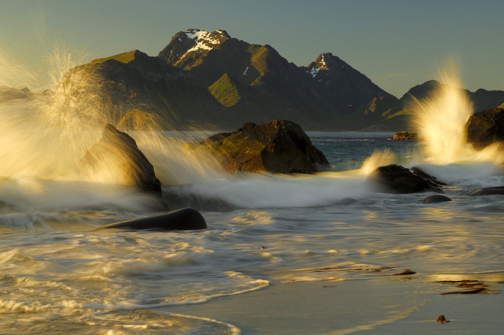Rising tide, midnight sun, Flakstadoy, Lofoten, Norway, Scandinavia