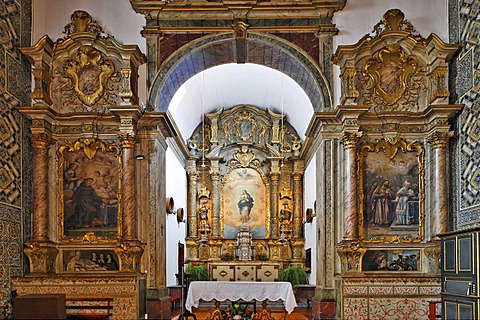 Altar of the church Santa Clara, Convento de Santa Clara, Funchal, Madeira, Portugal