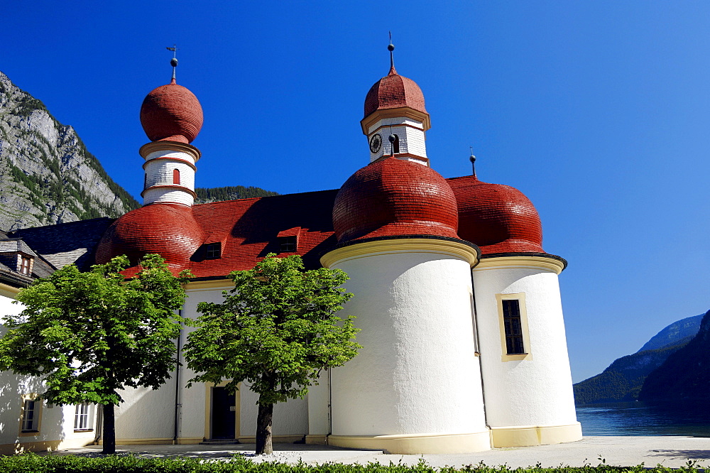 St. Bartholomew pilgrimage church, Lake Koenigssee, Berchtesgaden National Park, Bavaria, Germany, Europe