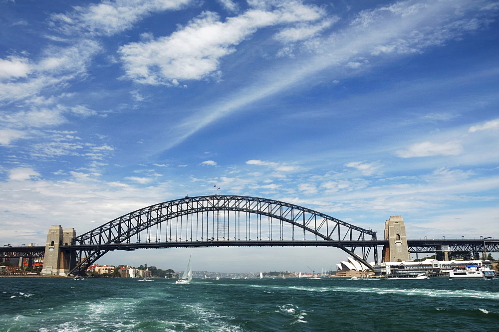 Sydney Harbour Bay, Sydney Harbour Bridge, New South Wales, Australia