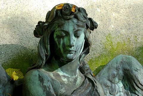 Statue of an angel in a cemetery