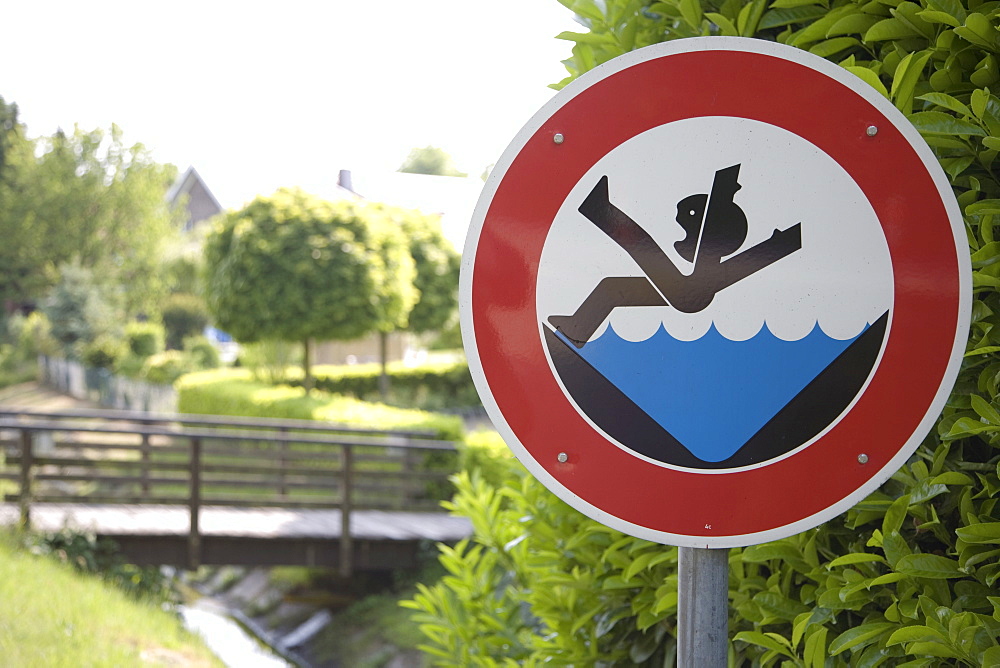 Warning sign in front of a bridge, joke sign, Raesfeld, Muensterland, North Rhine-Westphalia, Germany, Europe