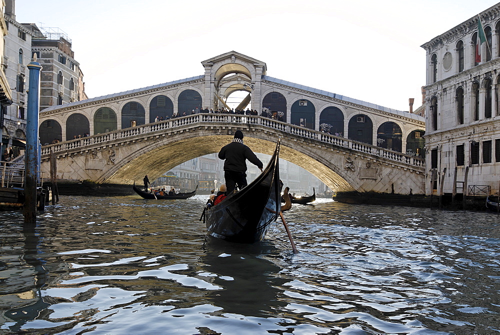 Gondola, Grand Canal, Sestieri San Marco (San Marco district), Venice, Italy