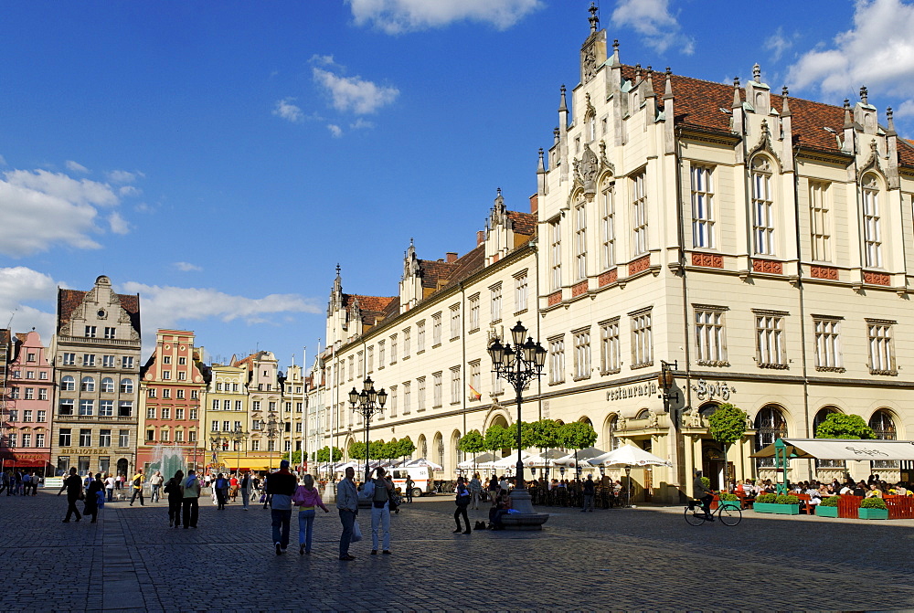 Market square, rynek of Wroclaw, Silesia, Poland, Europe