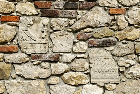 Gravestone with Hebraic inscription, Jewish graveyard Remuh, Kazimierz, UNESCO World Heritage Site, Cracow, Poland, Europe