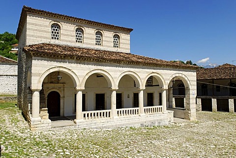 Ottoman Han beside the Kings Mosque in Berat, UNESCO World Heritage Site, Albania, Europe