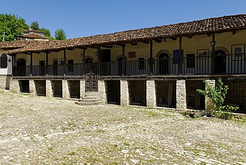 Ottoman Han beside the Kings Mosque in Berat, UNESCO World Heritage Site, Albania, Europe