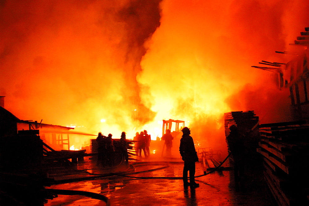 Large fire at a sawmill, Burkhardtsmuehle near Aichtal-Aich, Esslingen Region, Baden-Wuerttemberg, Germany, Europe