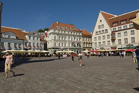 Townhall square with Pepper Restaurant Friedrich and Maikhrav, Tallinn, Estonia