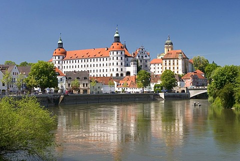 View to the castle, castles chapel, castles museum, Bavarian State Galery, Donau quay, Elisen bridge, City of Neuburg at the river Donau founded as maintown of principality Pfalz-Neuburg 1505, Bavaria, Germany, BRD, Europe