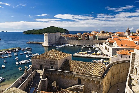 Port and historic city centre of Dubrovnik, Ragusa, Dubrovnik-Neretva, Dalmatia, Croatia, Europe