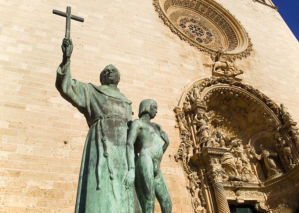 Fray Junipero Serra statue, main entrance of Sant Francesc Basilica - Palma de Mallorca Spain. Founder of San Francisco.