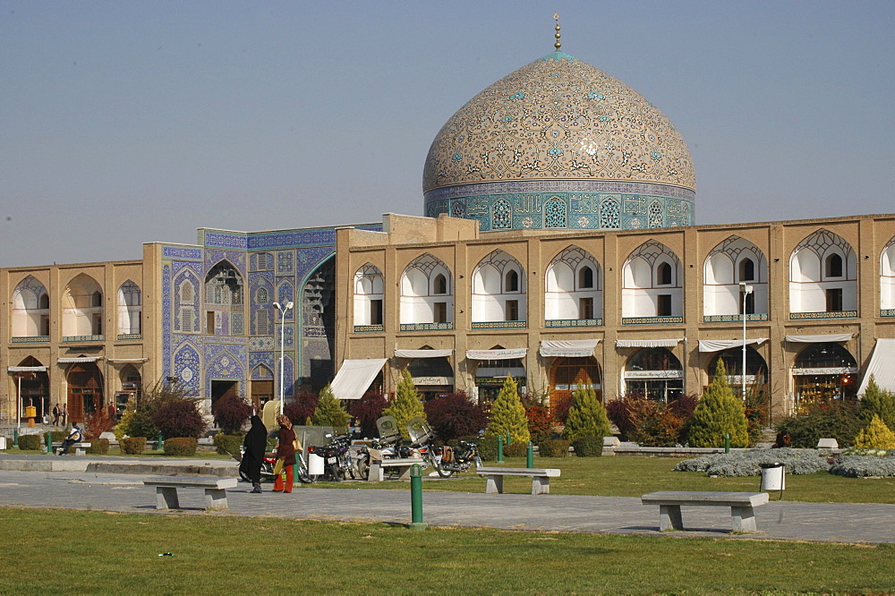 Sheikh Lotf Allah Mosque at Meidan-e Imam (Imam Square), Isfahan, Iran