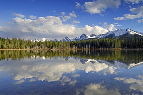 Buller Mountain Pond along the Smith Dorrien Highway, south of Canmore, Alberta Spray Valley Provincial Park, Alberta, Canada