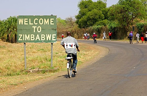 Border crossing from Lingstone, Zambia to Victoria Falls, Zimbabwe, Africa