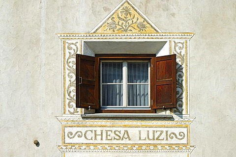 Windows of a typical Engadine house, Samedan, Engadin, Grisons, Switzerland