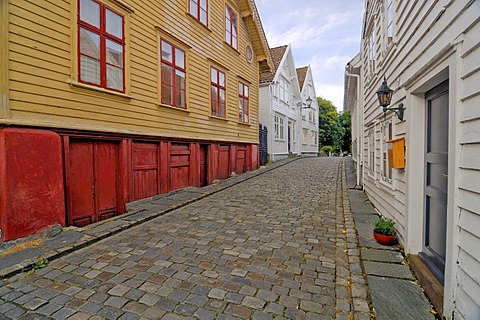 Narrow lane in the picturesque old town of Stavanger, Rogaland, Norway, Scandinavia, Europe