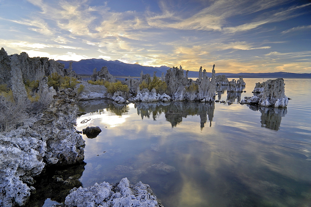 Strange tuff rock formations, Mono Lake (alkaline lake), Lee Vining, California, USA