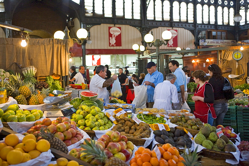 Fruit and vegetable market Mercado Central (historic indoor market), Santiago de Chile, Chile, South America