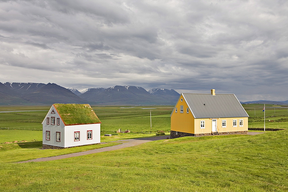 ashus, yellow wooden house, Glaumbaer Farm Museum, northern Iceland, Iceland, Atlantic Ocean