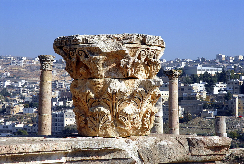 Ruins of the Roman Temple of Artemis, Jerash, the ancient Gerasa, Jordan