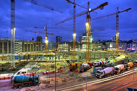 Construction site of the giant shopping Mall "Limbecker Platz" by German Karstadt, Essen, North Rhine-Westphalia, Germany