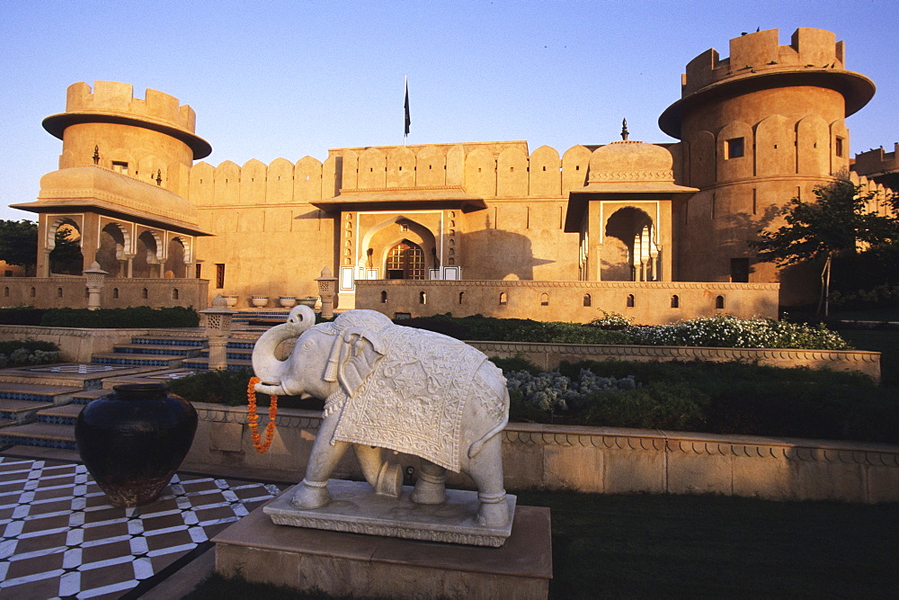 Oberoi Hotel and Resort Rajvilas, Jaipur, Rajasthan, India