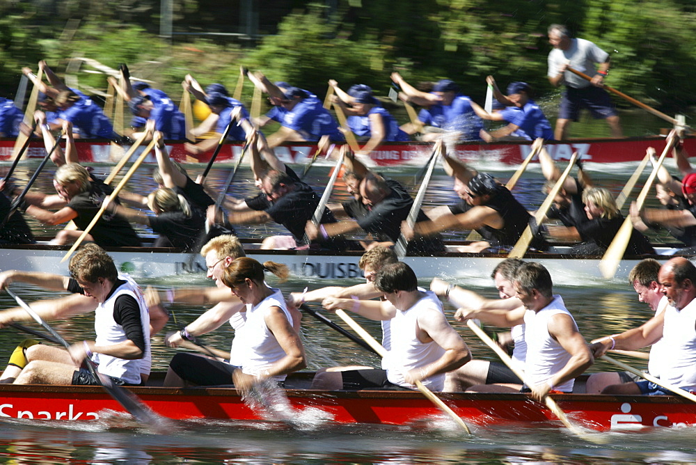 DEU Germany Muelheim Dragon boat race on the river Ruhr