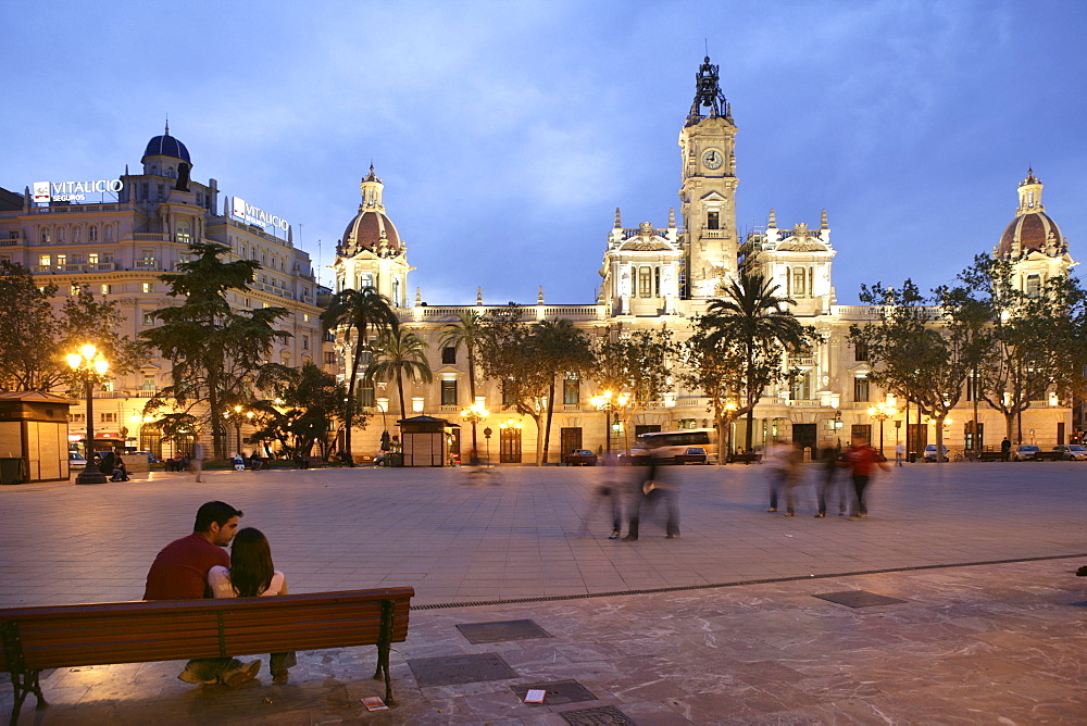 ESP, Spain, Valencia : Plaza Ayuntamiento, Avenida Marques De Sotelo, central city hall square