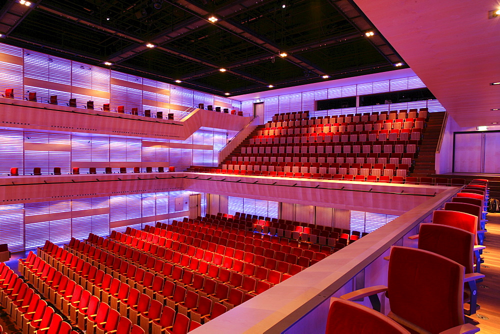 Concerthall, Muziekgebouw aan'TJI, Amsterdam, The Netherlands