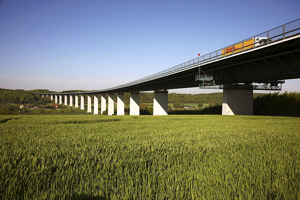 Ruhrtalbruecke, Ruhr valley bridge of the motorway A52 between Essen and Duesseldorf, crossing the Ruhr valley near Muehlheim-Mintard, 1800 meters long, highest section 65 meters, construction completed in 1966, North Rhine-Westphalia, Germany, Europe