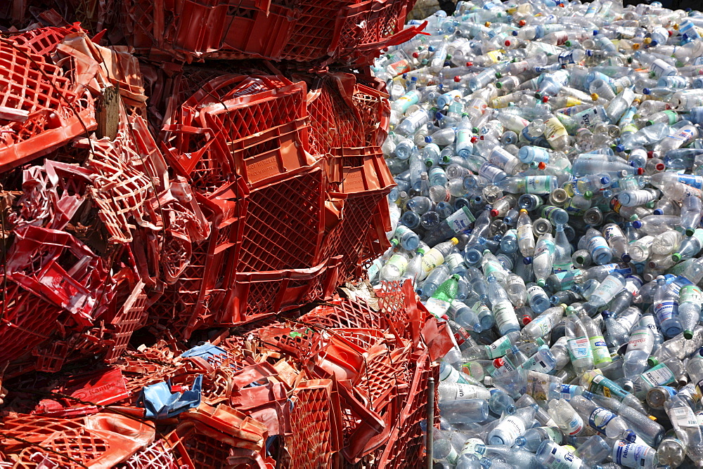 Plastic recycling, PET bottles and plastic rubbish are shredded and pressed, Essen, North Rhine-Westphalia, Germany, Europe