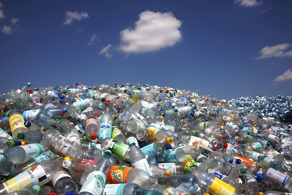 Plastic recycling, PET bottles and plastic rubbish are shredded and pressed, Essen, North Rhine-Westphalia, Germany, Europe