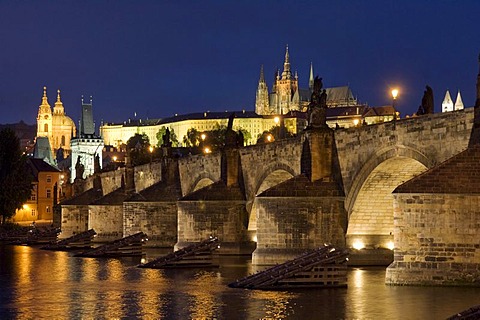 Charles Bridge and Castle of Prague, Hradschin, Prague, Czech Republic