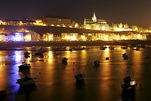 FRA, France, Normandy, Grandville: Habour and Oldtown.