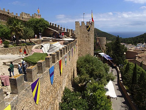 ESP, Spain, Balearic Islands, Mallorca : Castle above the town of Capdepera.