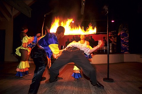 LCA, Saint Lucia: the Le Sport hotel, Limbo show.