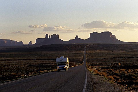 USA, United States of America, Arizona: Country road in the Monument Valley.Traveliing in a Motorhome, RV, through the west of the US.