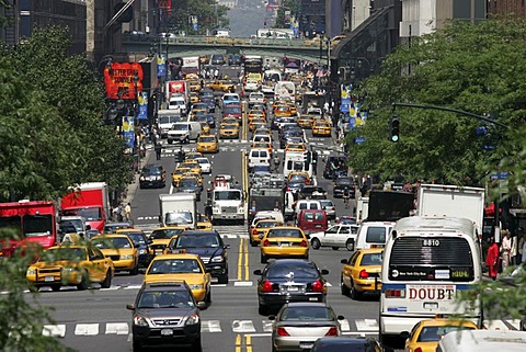 USA, United States of America, New York City: 4nd street, midtown. view from east ot the west.