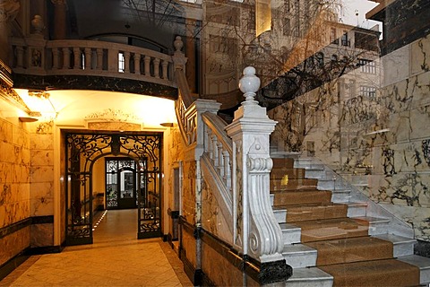 Entrance hall of a residential and buisiness buildig from the turn of the century, Wilmersdorf, Berlin, Germany