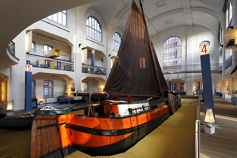 Museum der Deutschen Binnenschifffahrt (museum of the German inland navigation), Duisburg-Ruhrort, NRW, Germany