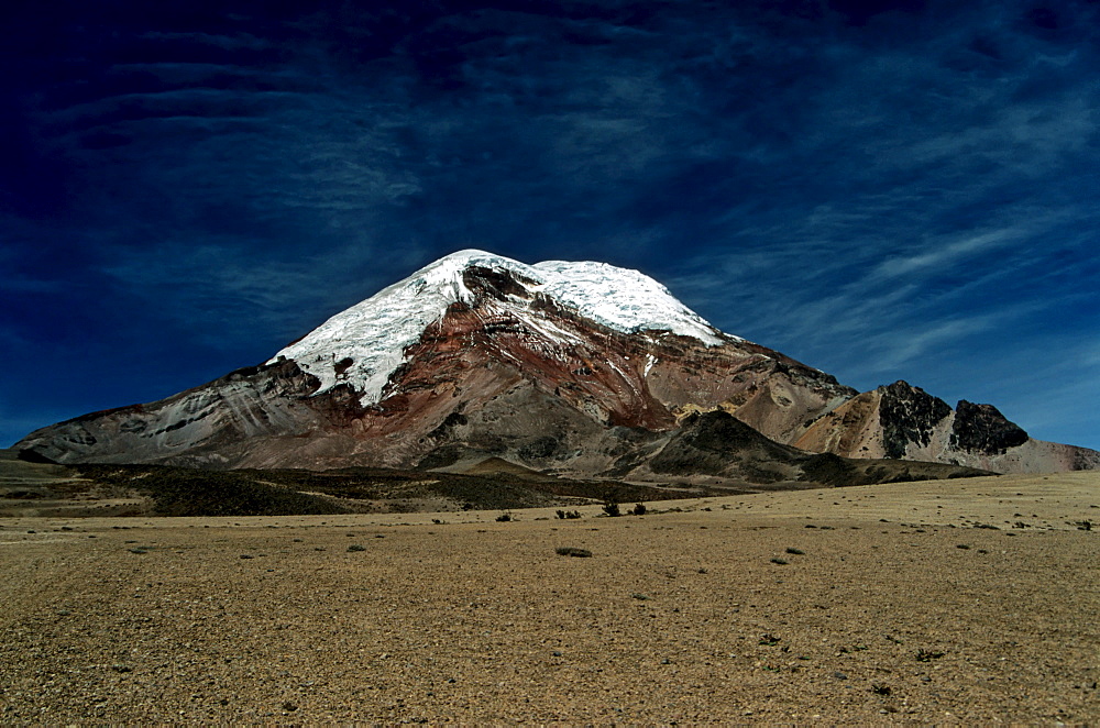 Volcano Chimborazo, with 6310 meters the highest mountain in Ecuador, South America