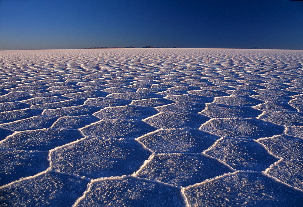 Hexagonal shapes, Salar de Uyuni salt flat, Altiplano, Ptosi Department, Bolivia, South America